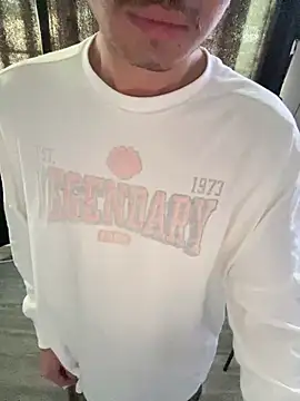 demonslayerr999 online show from February 2025 05:33:01 PM