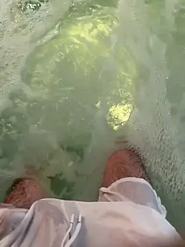 demonslayerr999 online show from February 2026 04:50:02 AM