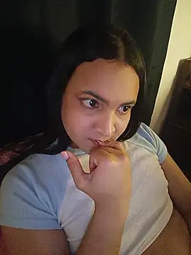 Snapshot of Andrys_ chatting on June 2026 05:24:01 AM Andrys online show from June 2026 05:24:01 AM