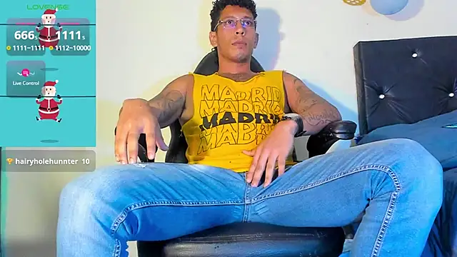 FuckHardlove online show from December 2024 05:55:01 PM