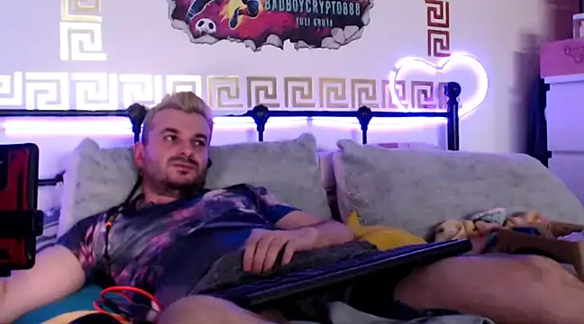 erotico69xxx online show from February 2025 12:43:01 AM