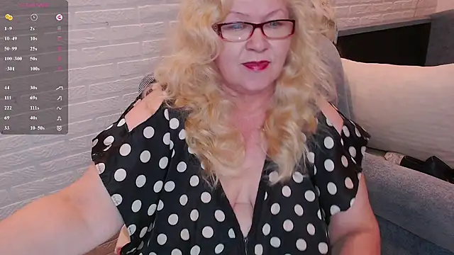 Marina Yourangel online show from July 2026 07:02:02 PM
