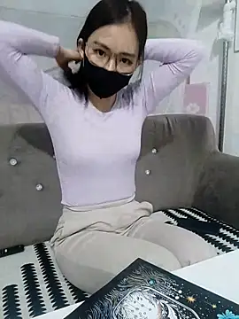 I AM NOT A SLUT online show from February 2025 09:00:02 AM