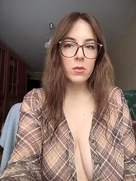 Snapshot of MommmyYummy chatting on January 2026 01:16:02 PM MommmyYummy online show from January 2026 01:16:02 PM