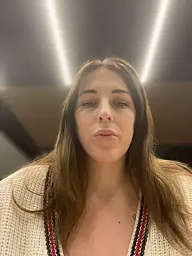 Snapshot of MommmyYummy chatting on February 2026 02:46:01 PM MommmyYummy online show from February 2026 02:46:01 PM