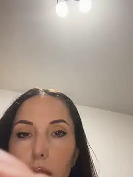 Snapshot of Carla_Angel chatting on December 2025 07:24:01 AM Carla Angel online show from December 2025 07:24:01 AM