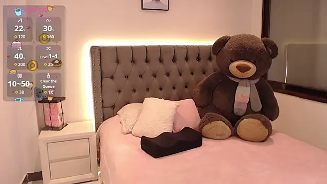 Nicols66 online show from January 2026 09:30:02 PM