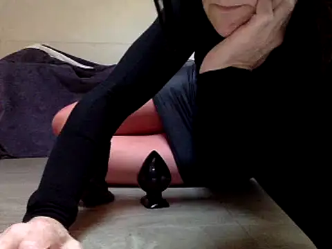 Asia Pantyhosed online show from February 2025 03:43:02 PM