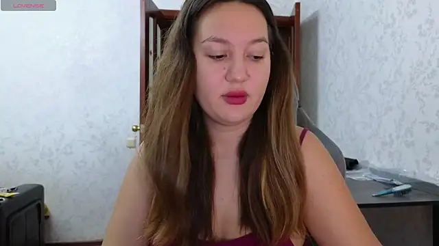 Snapshot of Nelly_Fischer chatting on August 2026 06:32:01 PM Nelly Fischer online show from August 2026 06:32:01 PM