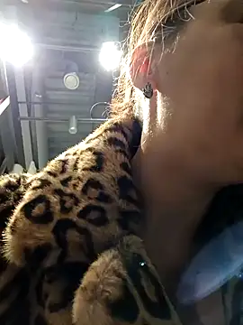 Ulyana72882 online show from January 2025 12:14:01 PM