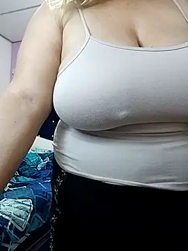 EllisW8 online show from November 2025 11:49:02 AM