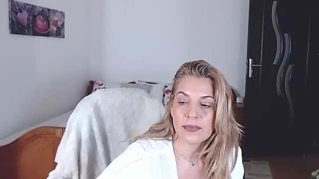 evamaria2024 online show from January 2025 07:32:02 AM