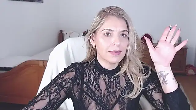 evamaria2024 online show from February 2025 11:10:02 AM