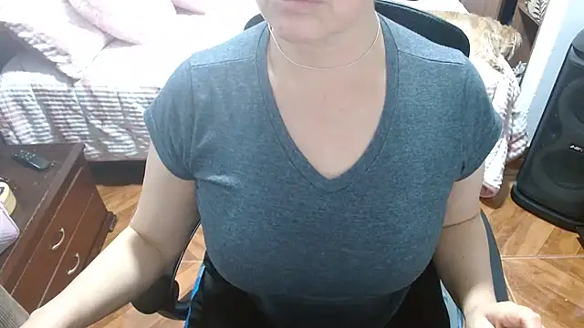Snapshot of asleycavta chatting on August 2026 04:42:02 PM asleycavta online show from August 2026 04:42:02 PM