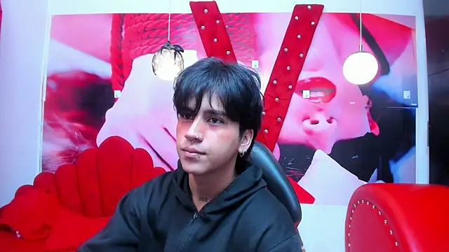 alex 477 online show from November 2025 11:31:01 AM