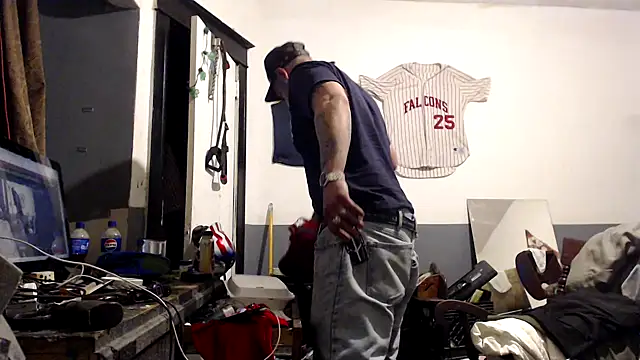 sledge901 online show from November 2025 04:12:01 AM