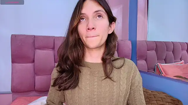 Feniix   online show from November 2025 05:29:02 AM