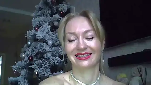 ZarinaSwift online show from December 2024 04:44:02 AM