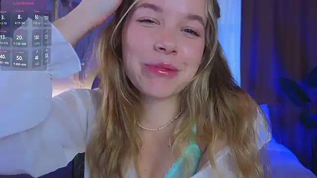 Snapshot of milly_shy chatting on October 2025 06:58:02 AM milly shy online show from October 2025 06:58:02 AM