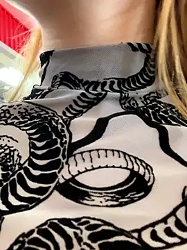 AmmyHot online show from March 2025 07:18:01 AM