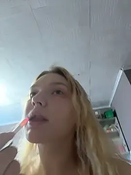 AmmyHot online show from December 2025 04:08:01 AM