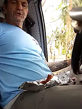 Hotbodyscottie online show from January 2025 05:14:01 PM