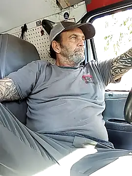 Hotbodyscottie online show from February 2025 07:52:02 PM