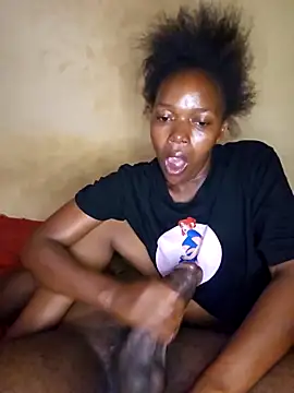 Tight pussy ke online show from November 2025 11:21:01 AM