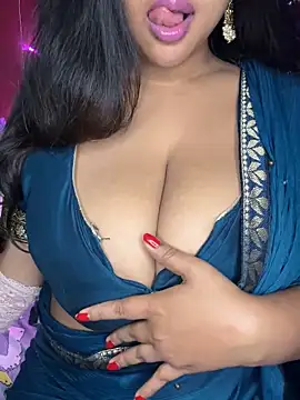 Snapshot of Playful__Princess chatting on January 2025 05:06:01 PM Playful Princess online show from January 2025 05:06:01 PM