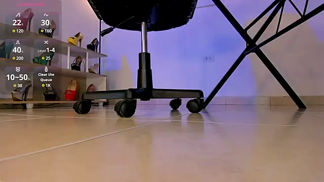 Snapshot of violettastrada chatting on March 2025 08:21:01 PM violettastrada online show from March 2025 08:21:01 PM