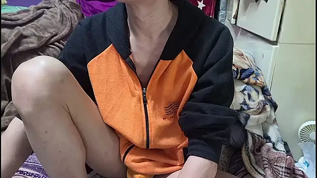 JJjing online show from January 2026 10:47:02 PM