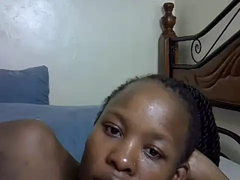 Snapshot of Sonnia_ chatting on March 2025 10:54:01 PM Sonnia online show from March 2025 10:54:01 PM