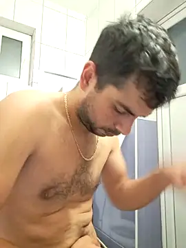 hornny1995 online show from October 2025 05:23:02 PM