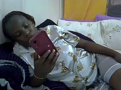 Snapshot of Sweetreena chatting on June 2026 03:51:02 PM Sweetreena online show from June 2026 03:51:02 PM