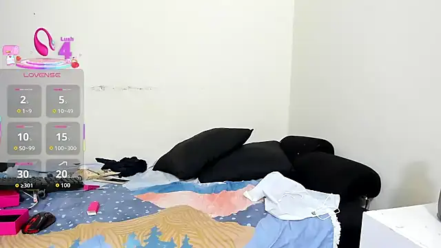 Snapshot of KASSANDRA_NIGHT chatting on September 2025 12:02:02 AM KASSANDRA NIGHT online show from September 2025 12:02:02 AM