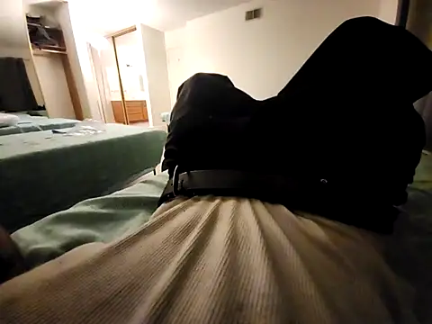 Crackkers online show from March 2025 07:41:01 AM