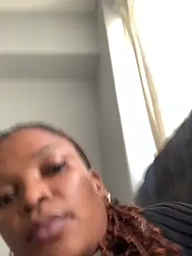 slimcateee online show from February 2025 01:32:01 PM