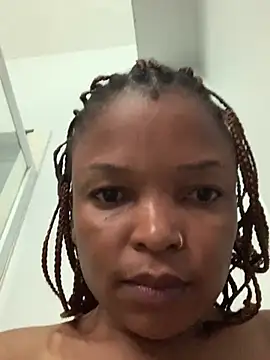 slimcateee online show from February 2025 07:40:01 AM