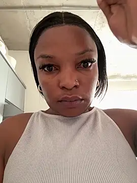 Snapshot of slimcateee chatting on November 2025 05:39:01 AM slimcateee online show from November 2025 05:39:01 AM