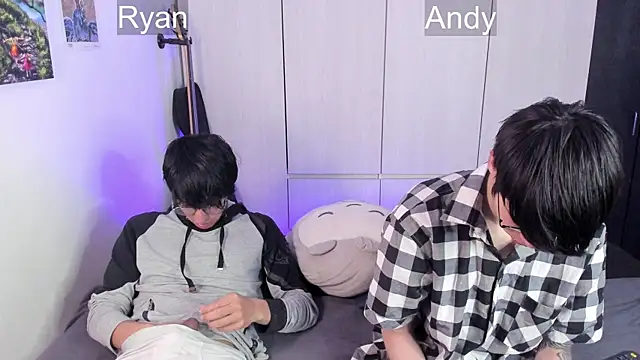 Aventure Twinks online show from December 2024 09:51:02 PM