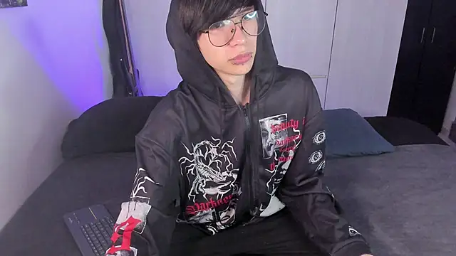 Aventure Twinks online show from January 2025 11:48:02 AM