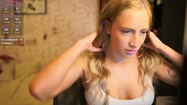 Nicolette  Shea  online show from January 2026 07:56:02 AM