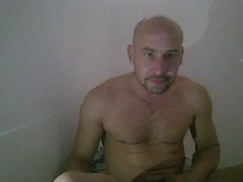 Snapshot of Smileboy698 chatting on February 2026 08:34:01 PM Smileboy698 online show from February 2026 08:34:01 PM