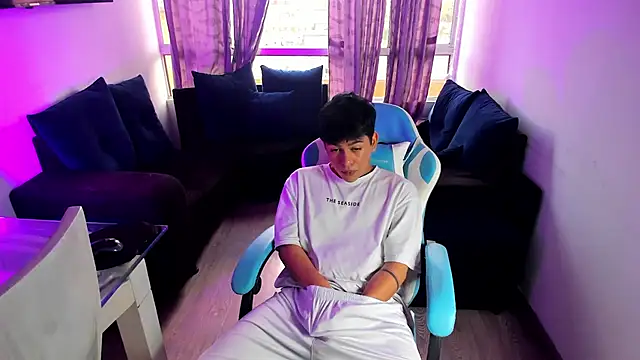 Franco Rizzo  online show from January 2025 07:12:01 PM