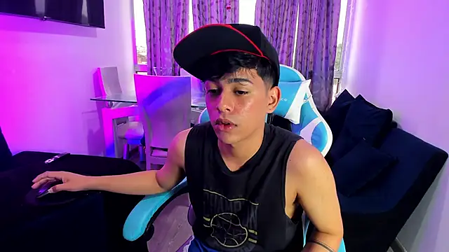 Franco Rizzo  online show from February 2025 10:34:02 PM