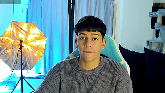 Franco Rizzo  online show from November 2025 03:06:02 AM