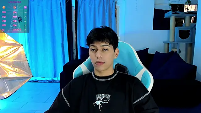 Franco Rizzo  online show from January 2026 07:49:02 PM