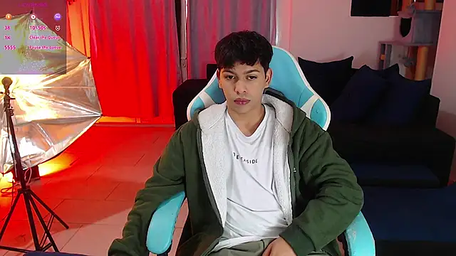 Franco Rizzo  online show from January 2026 08:21:02 PM