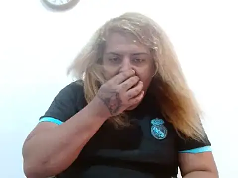 KIARAMARSHALLWELLZ online show from January 2025 06:47:01 PM