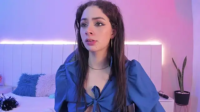 CAMILLEN PETTID online show from September 2025 09:31:02 PM